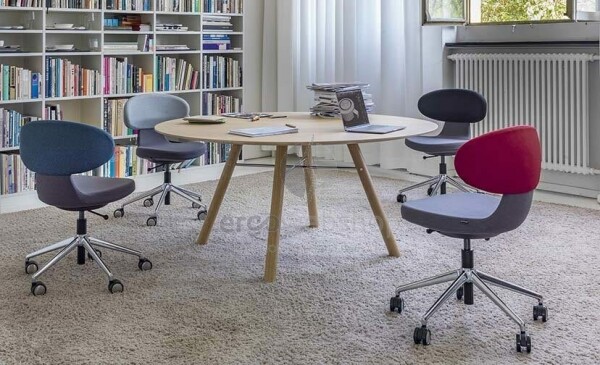 Girsberger Simplex 3D - multifunctional swivel chair (Quick delivery program)